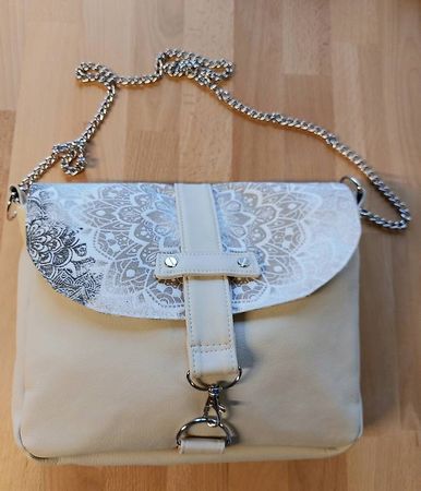 Neue Damen Handtasche, Schweizer Fabrikat