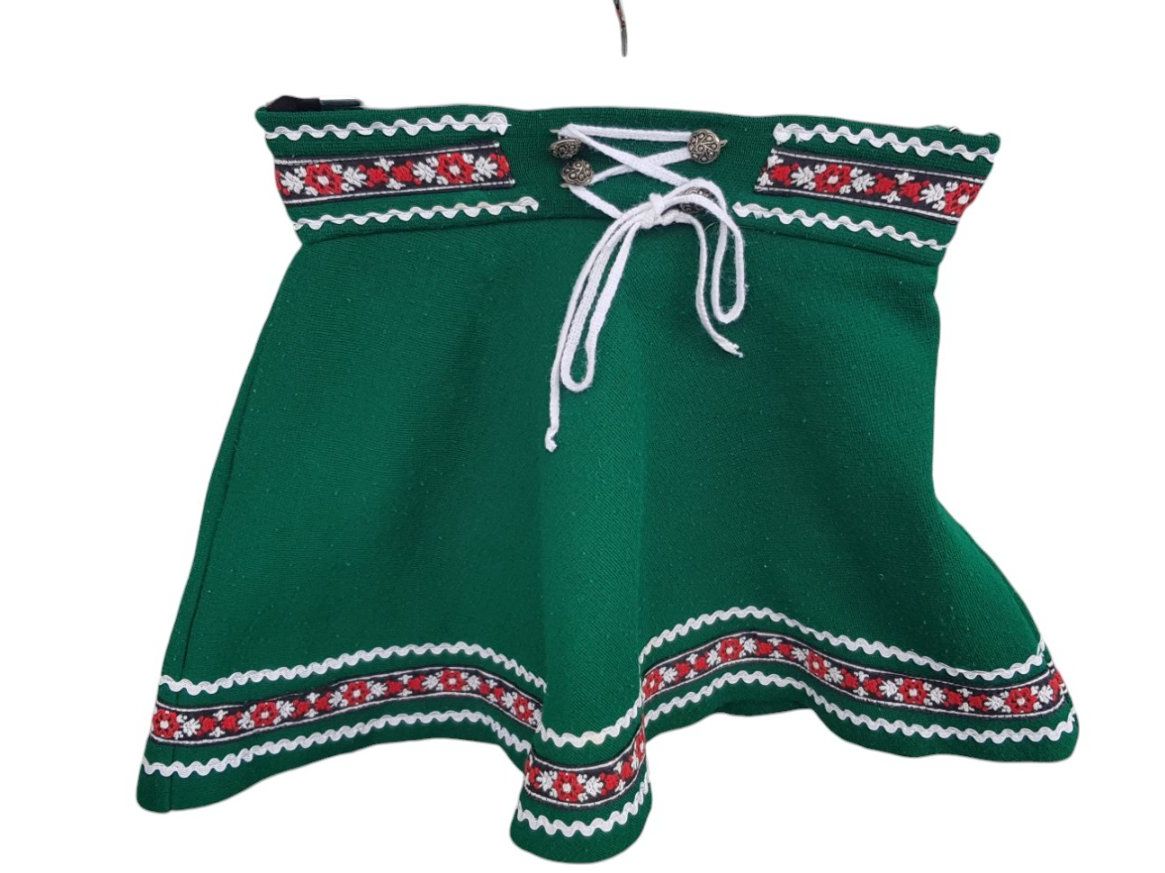 Vestiti & Gonne: Trachtenrock Vintage Gr. 116 – Usato da Mörschwil venduto da lindaswunderkiste 2