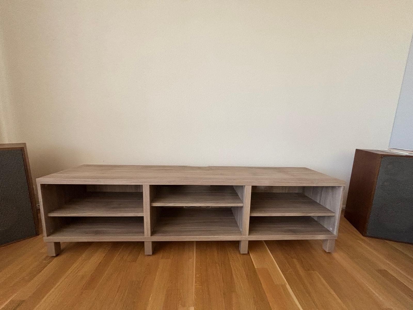 TV Möbel: TV Möbel Holzoptik 6 Fächer – Gebraucht aus Burgdorf von reu_w68r