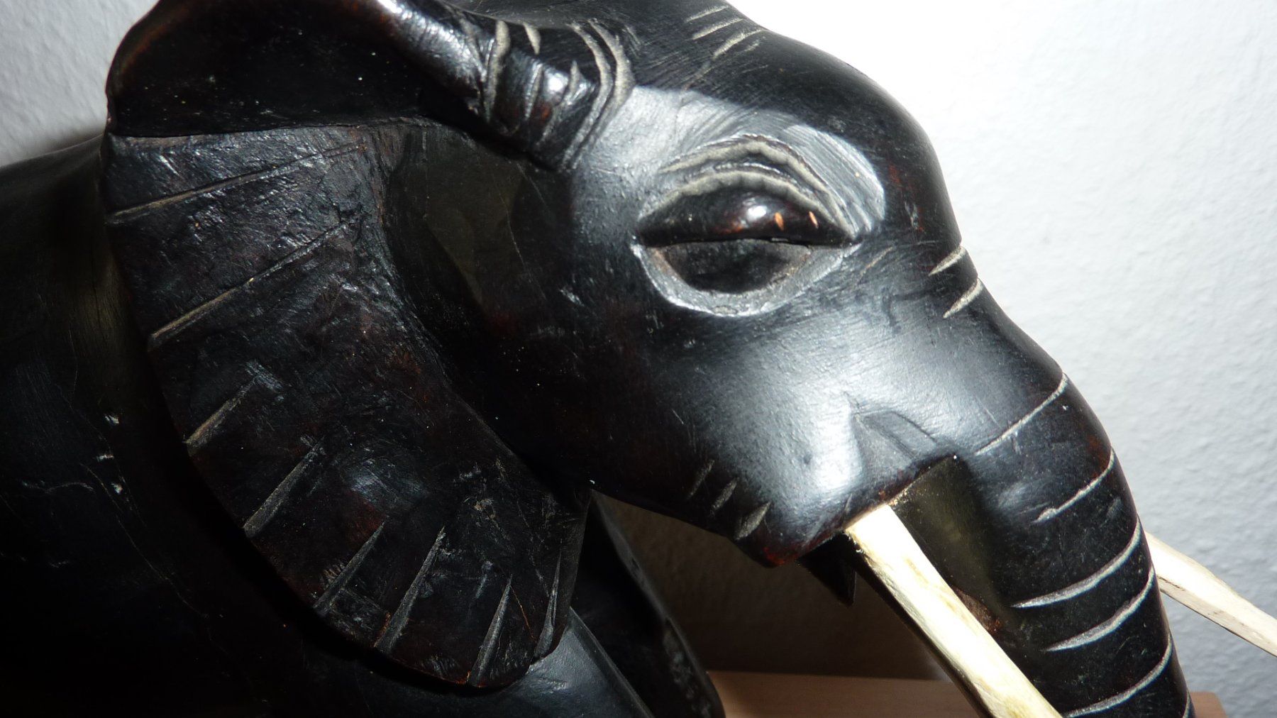Figurines: geschnitzter  elefant – Neuf (Voir description) à Füllinsdorf par pmarkus 2