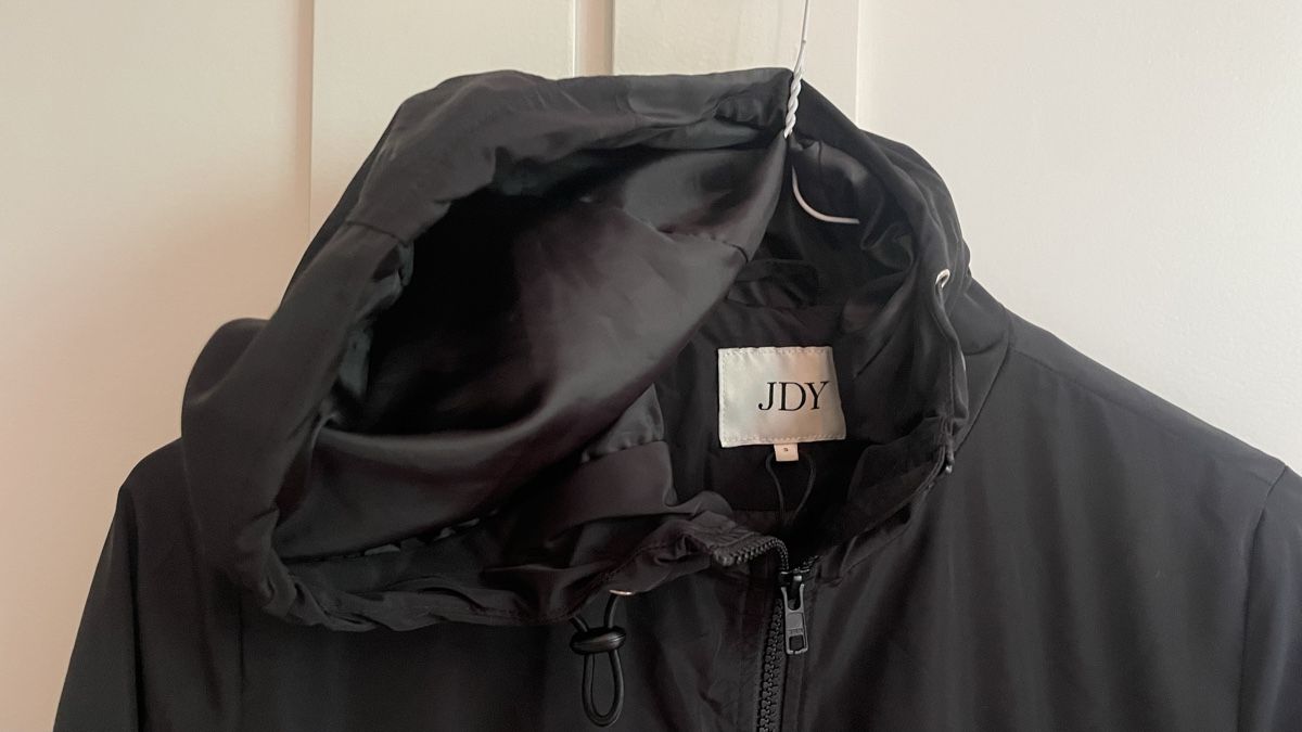 Giacche: JDY Übergangsjacke schwarz Grösse S – Usato da Bern venduto da gelbepunkte 2