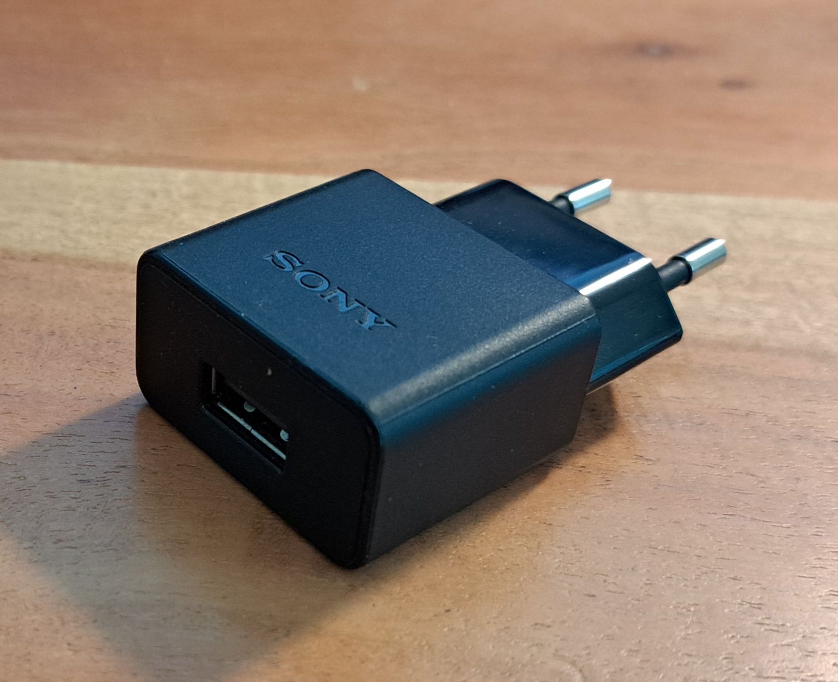 Laufwerke & Adapter: SONY USB AC Adaptor, 5V. Schwarz funktionsfähig – Gebraucht aus Dottikon von Flecki8800 1