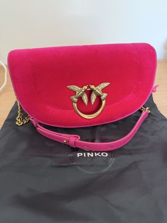 Pinko Lovebird
