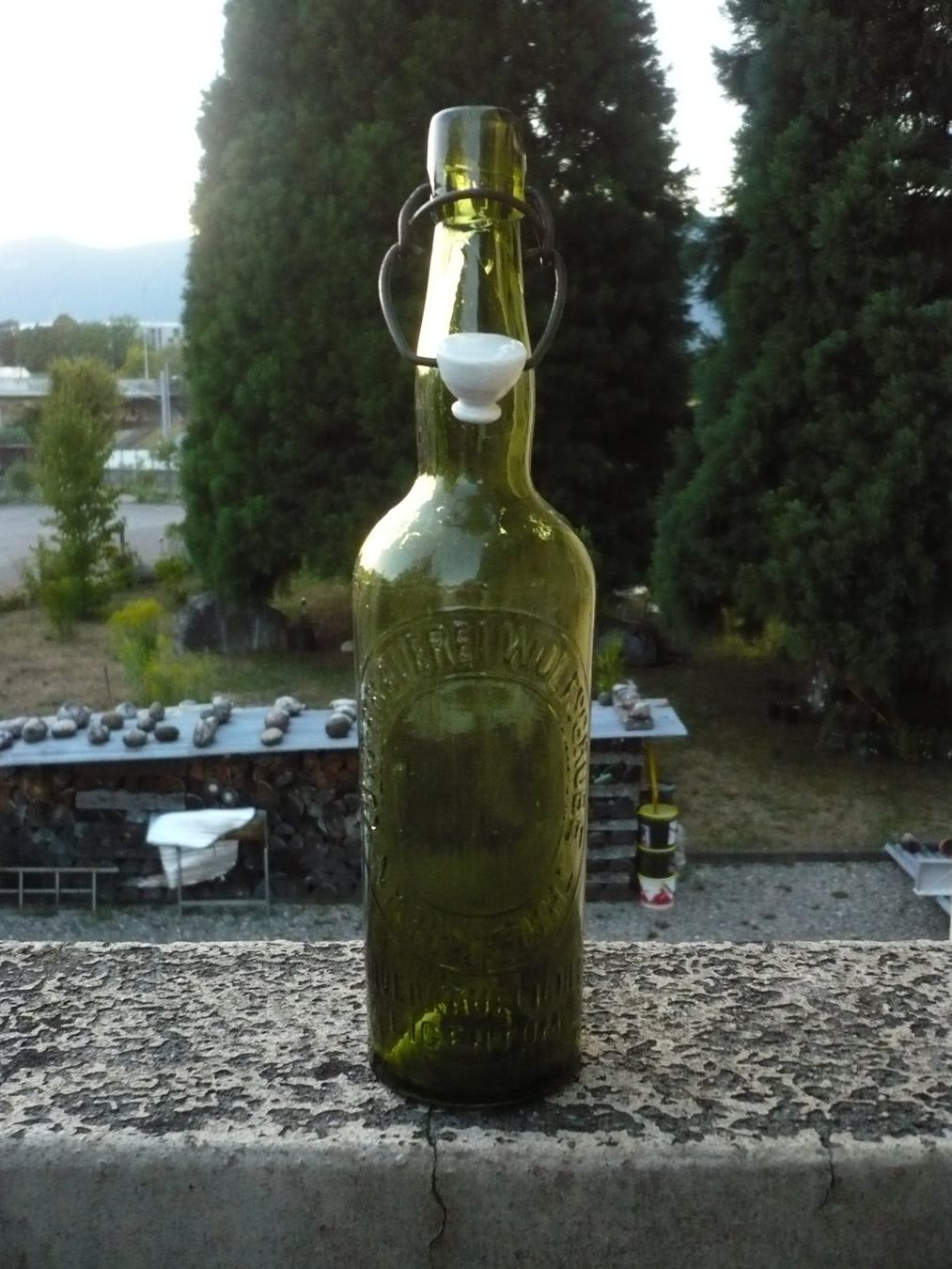 Bicchieri, Caraffe & Bottiglie: Bierflasche BRAUEREI WOLFSGRUBE THAL – Usato da Biberist venduto da Urmel
