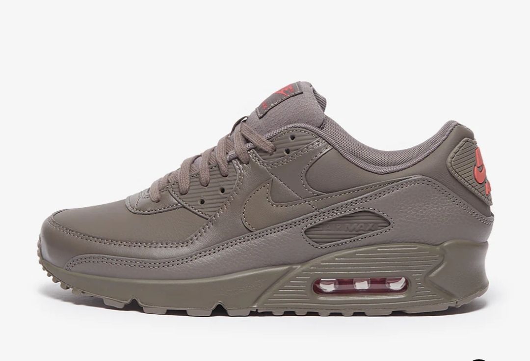 Nike Scarpe da uomo: NEUE Nike Air Max 90 ESS+ – Nuovo e nell'imballaggio originale da Dietikon venduto da Sunriseplace1010
