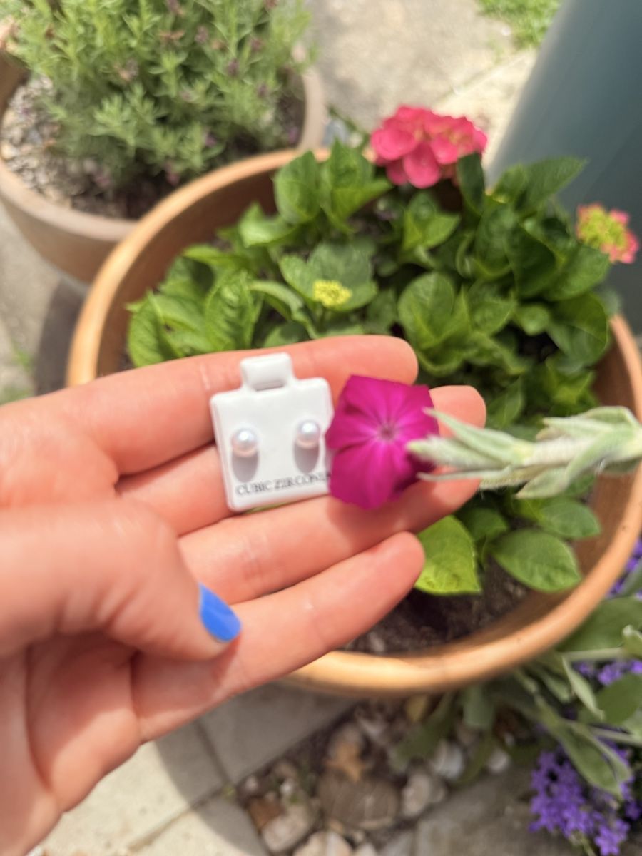 Ohrringe & -stecker: Ohrring – Neu (gemäss Beschreibung) aus Dotzigen von White_Warrior 2