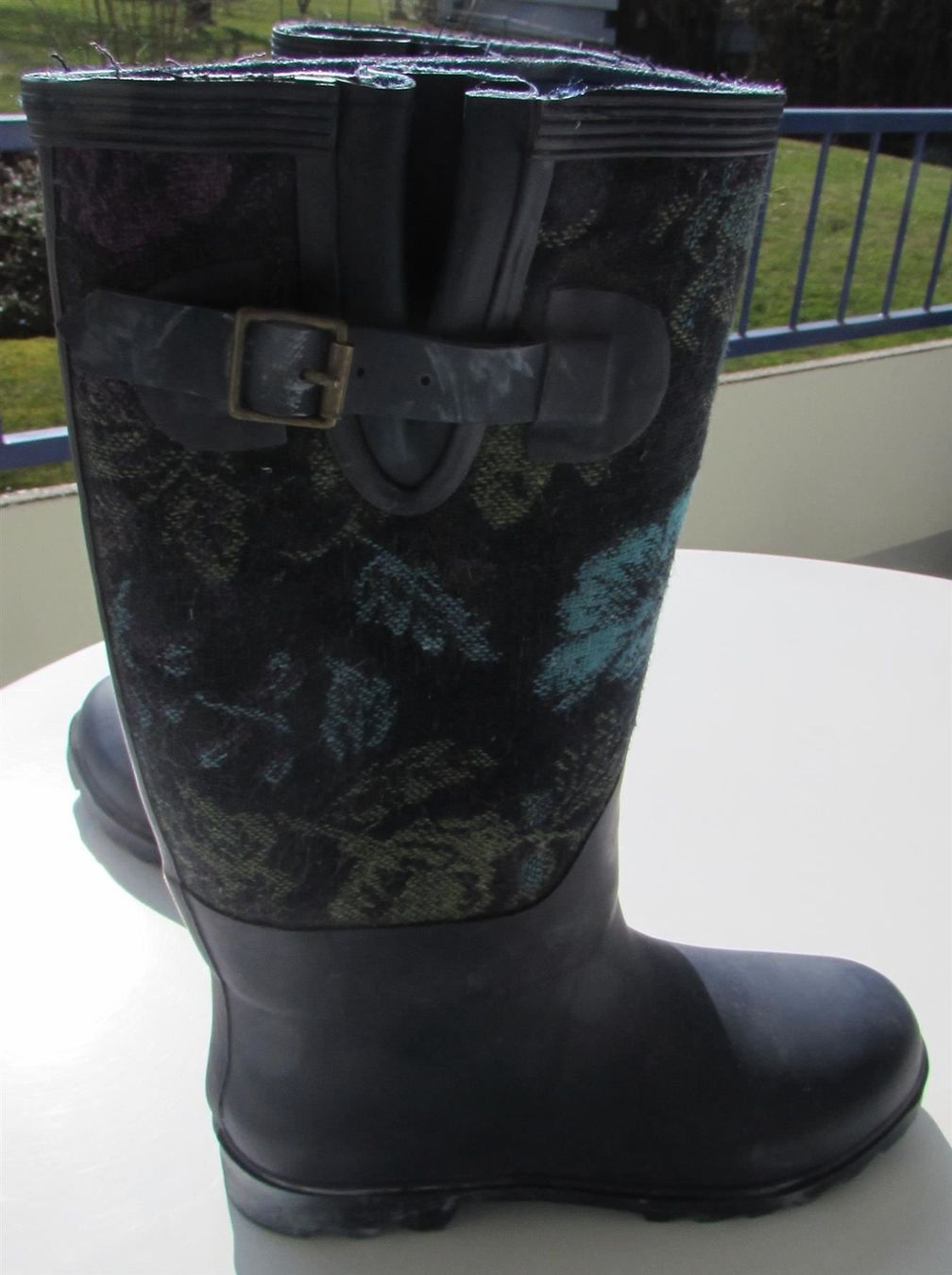 Scarpe da donna: Gartenstiefel mit Blumenmuster – Usato da Aadorf venduto da Olymp05 2
