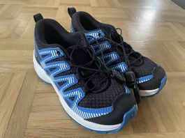 Neue Salomon Trekkingschuhe, Gr. 30