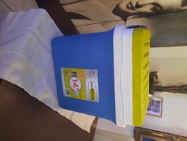 Kühlbox Giostyle Bravo 25 blau gelb gebraucht