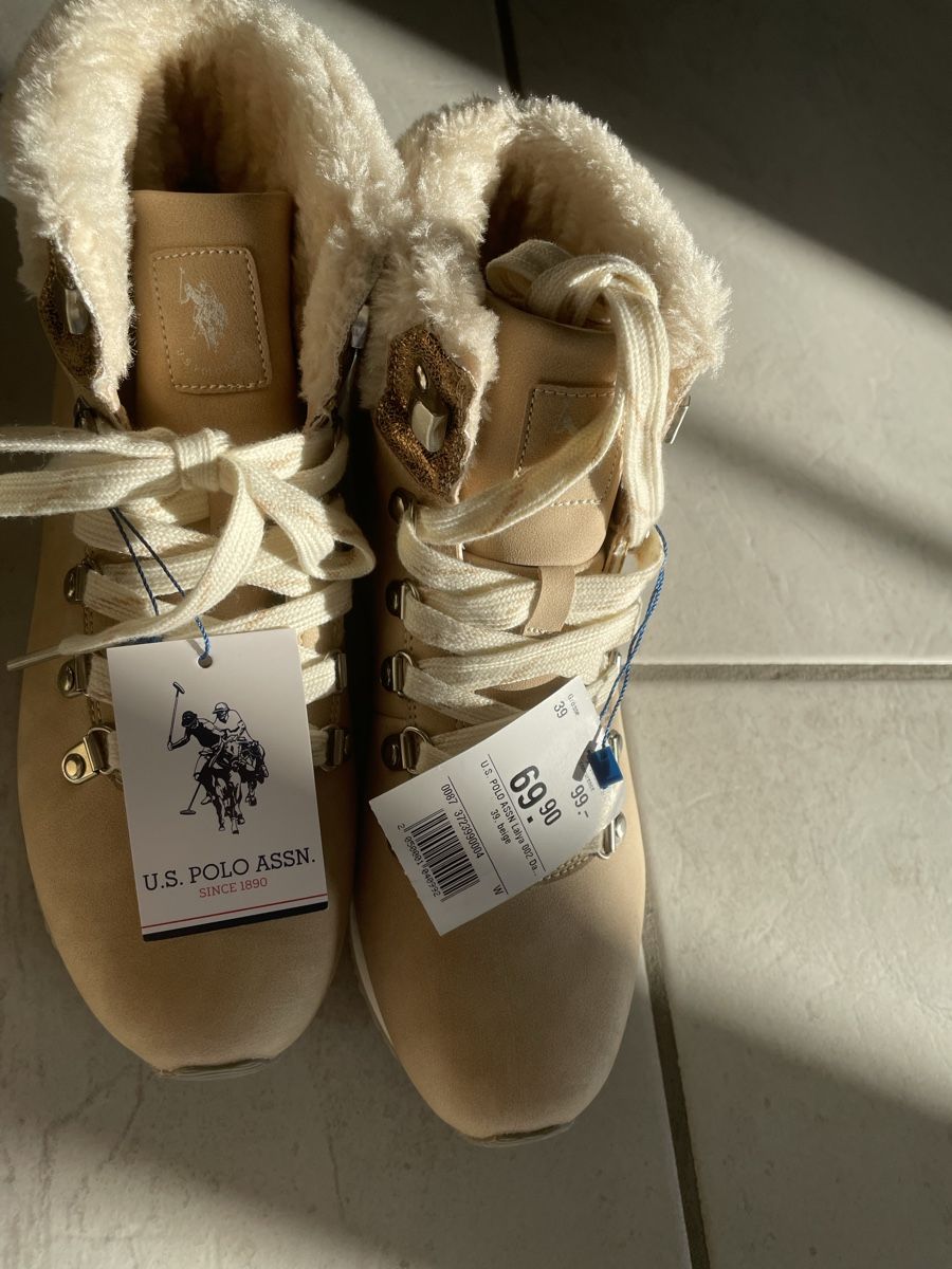 Chaussures femmes: Schuhe – Neuf avec emballage d'origine à Full-Reuenthal par Mimi_1986