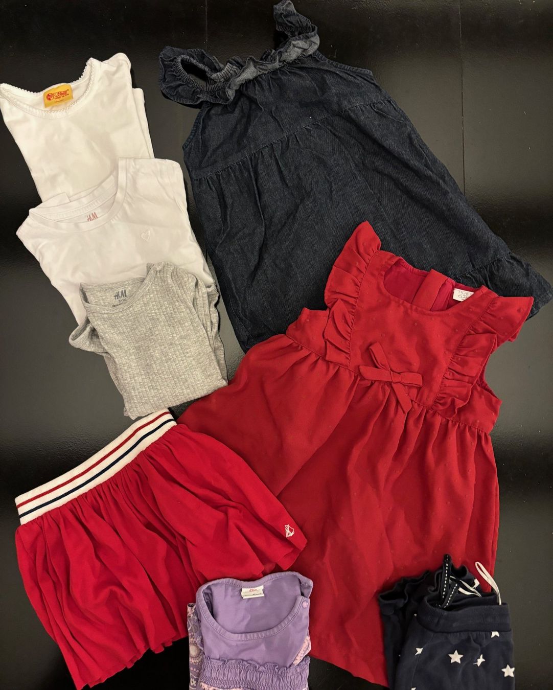 Kleiderpakete & -sets: Kleiderpaket Mädchen Gr. 98/104 – Gebraucht aus Buchs ZH von Donsalentino