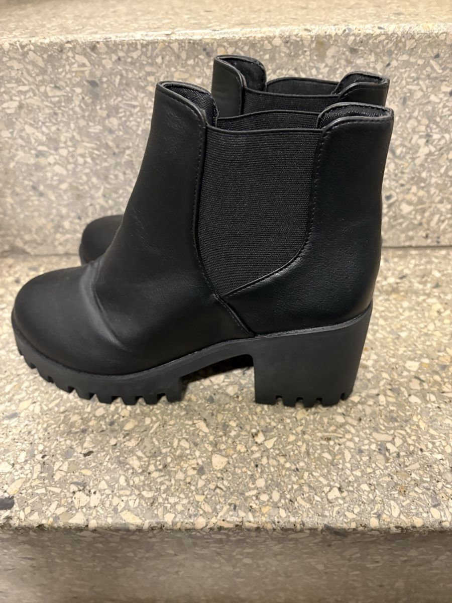Scarpe da donna: Damen Schuhe,Gr.39 – Usato da Winterthur venduto da Nena222 2