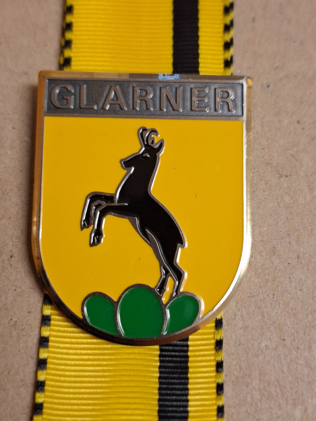 Medaglie: GLARNER 1985 (H356) – Usato da Schwanden GL venduto da Suvorov