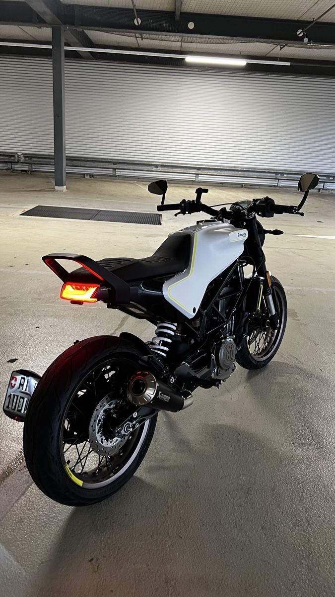 Husqvarna Strada: Husqvarna Vitpilen 401 – Usato da Muttenz venduto da itsvivi 3