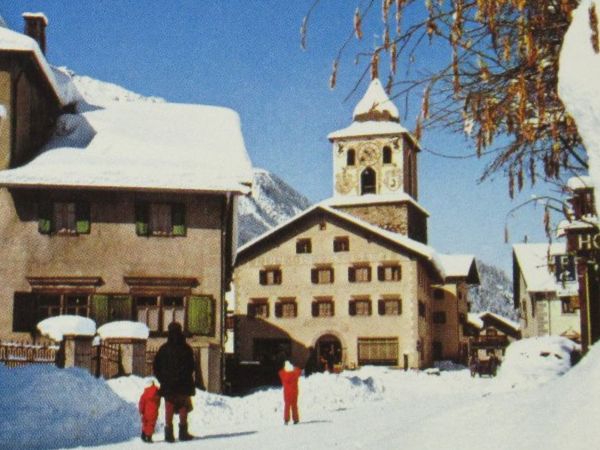 Cartes postales: Bergün , Kirche 1981 – D'occasion à Grenchen par Bluemchen1900