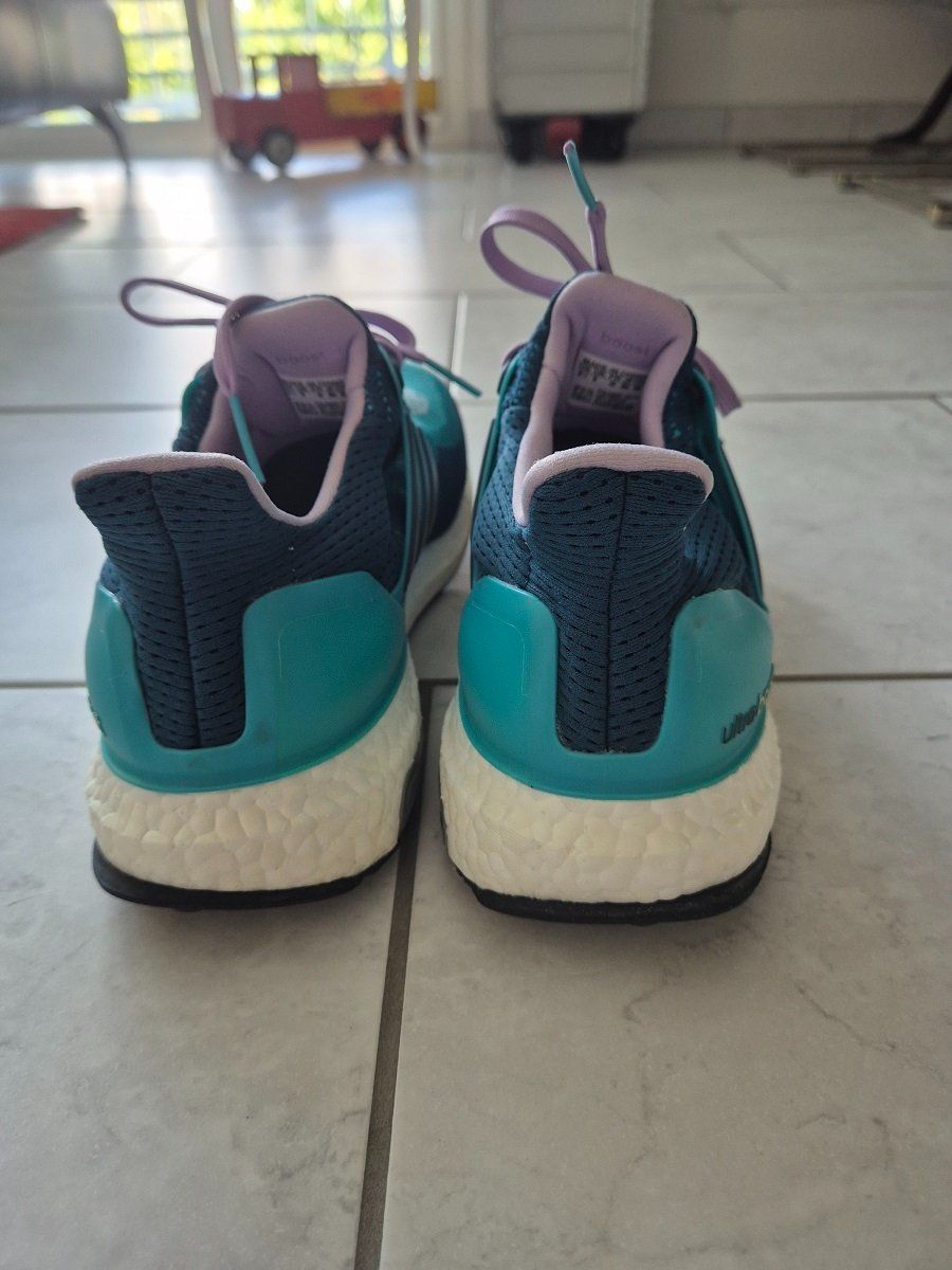 Adidas Scarpe da donna: Adidas Turnschuhe, Grösse 42 türkis – Usato da Thun venduto da Sheepli 2