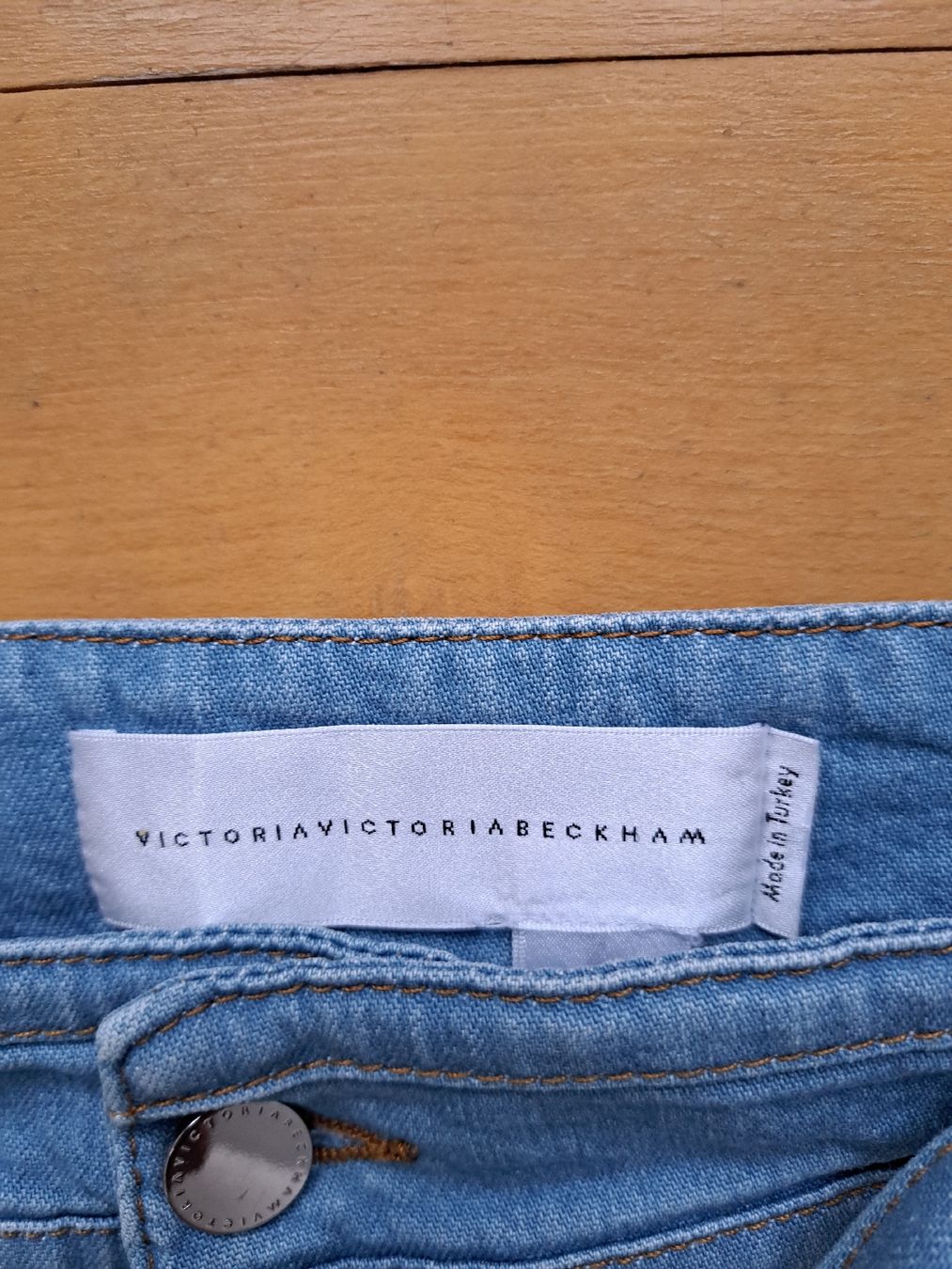 Victoria Beckham Jeans: Victoria Beckham Jeans – Usato da Thalwil venduto da sternenstaub369 1