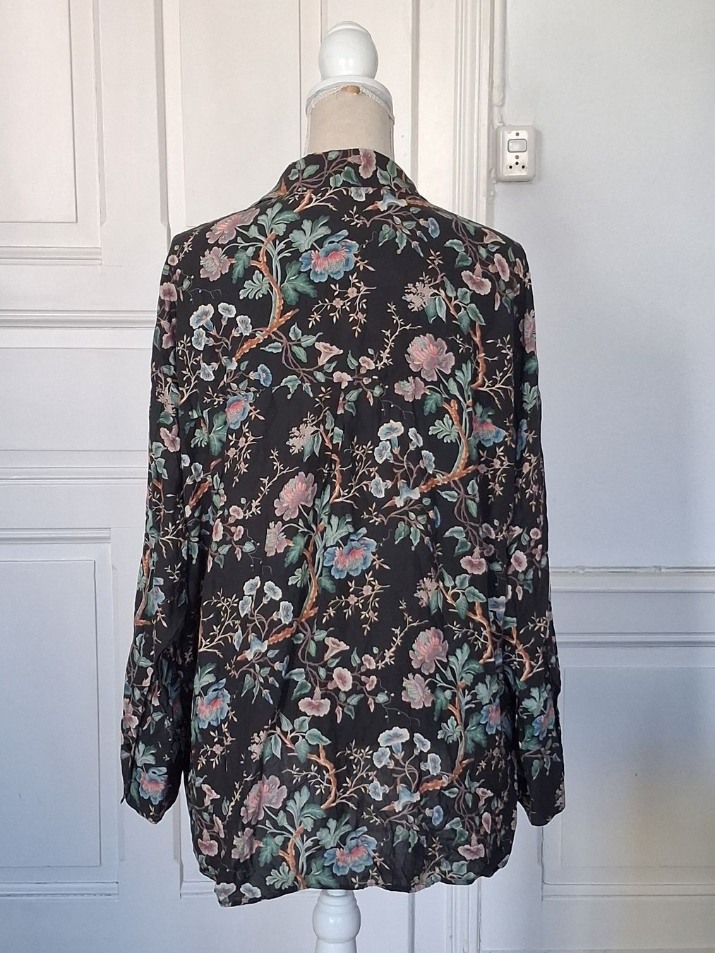 Zara Tuniques: Tunika Bluse Blumen Zara Gr. L – D'occasion à Ried-Brig par Zzyzx 5