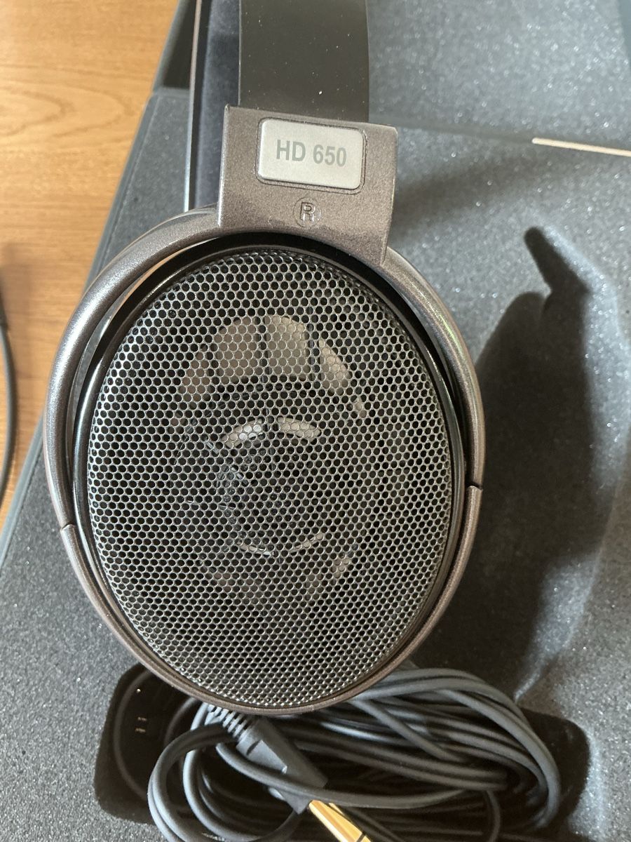 Sennheiser Cuffie: Sennheiser HD650 – Usato da Villeneuve VD venduto da jol_rjt6 2