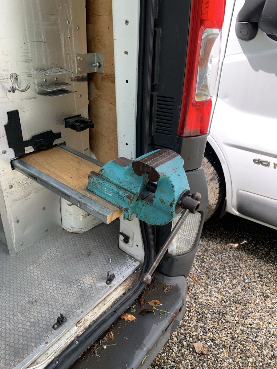 Tutti i ricambio: Sortimo Werkstatteinrichtung mit Schraubstock, Schubladen – Usato da Emmenbrücke venduto da Jorimat 1