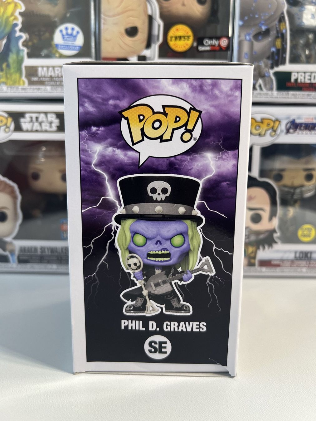 Funko Statuette: Funko POP! Phil D. Graves Edition Limitée 6000 Pièces – Nuovo e nell'imballaggio originale da Le Mouret venduto da perfectbijou 1