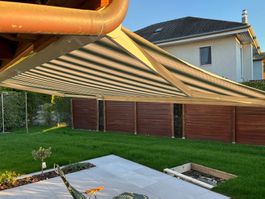 Markise/Sonnenstore 4.42 m x 2.50 m - Neigung verstellbar