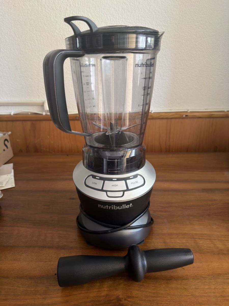 Nutribullet Elettrodomestici da cucina: Nutribullet Standmixer 1000W – Usato da Solothurn venduto da Mc_Clane