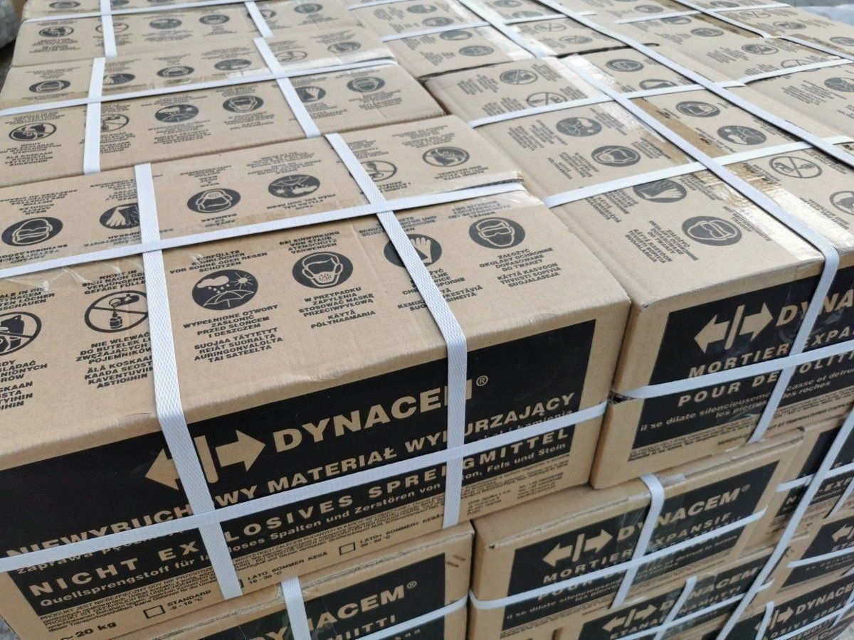Alle Werkzeuge: Expansivzement Dynacem (5 kg) – Neu und originalverpackt aus Oberuzwil von uelimaen