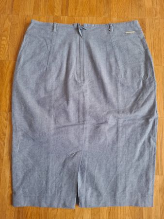 Orsay eleganter Rock Gr. 34, blau