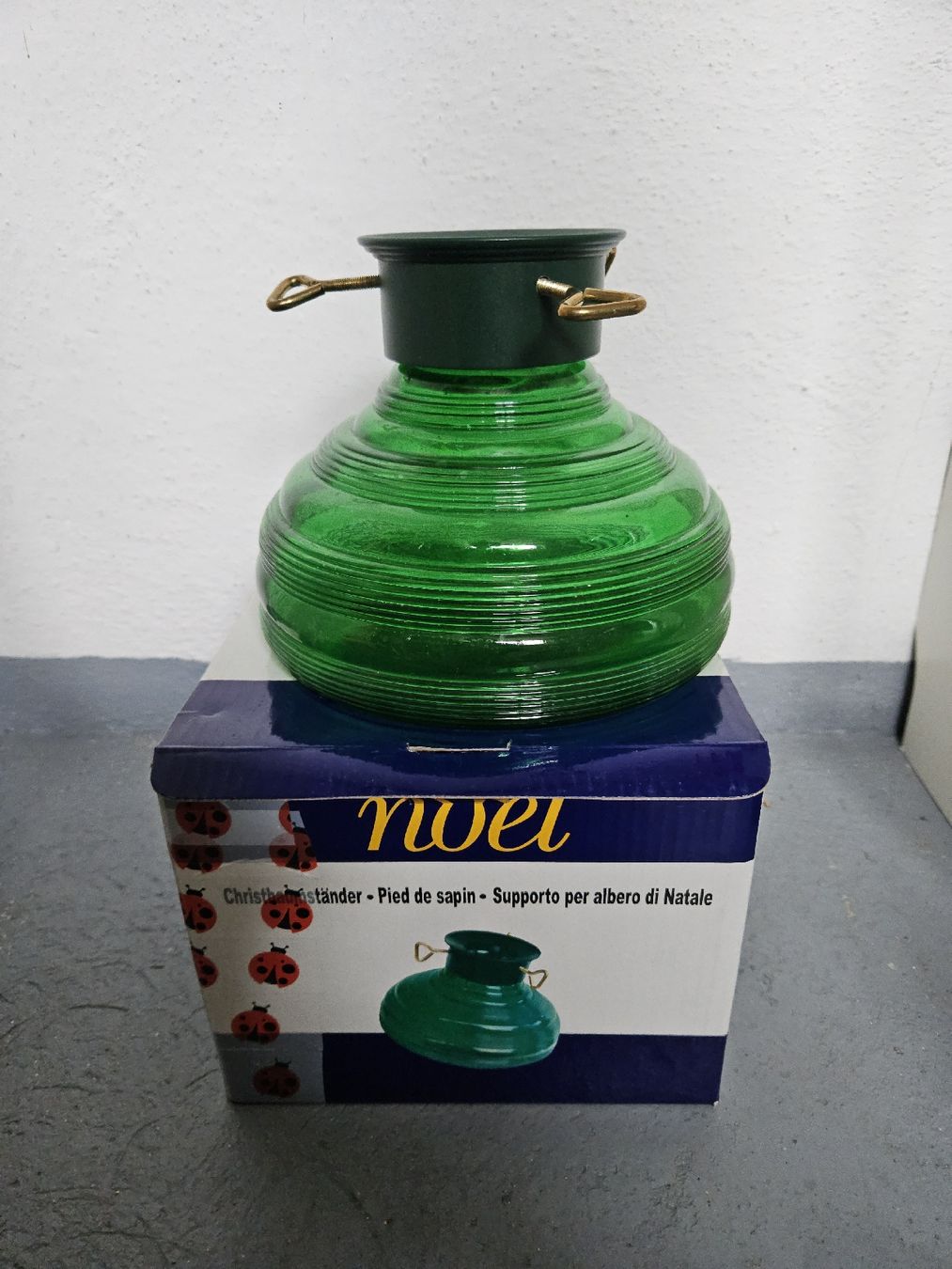 Basi per albero di Natale: Christbaumständer Noel grün Glas  – Usato da Wohlen AG venduto da Colina