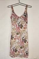 Kleid von Opinion, Gr. Xs, süsses Blumenmuster, Top Zustand!