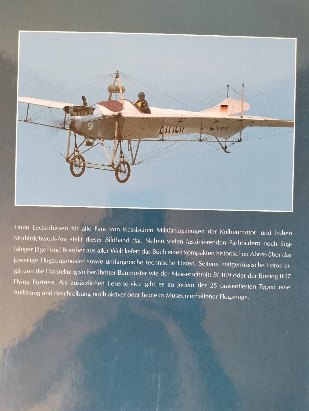 Bücher: Armee Militär Flieger Buch – Gebraucht aus Schwanden Sigrisw von len_9yqg 1