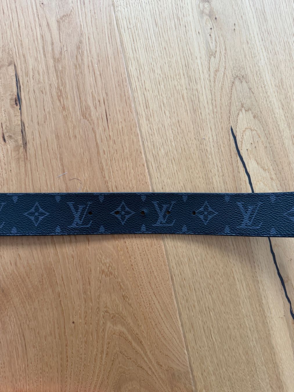Louis Vuitton Cinture: LV Initiales Wendegürtel 40 mm - 95 – Usato da Kreuzlingen venduto da jwlf1 3