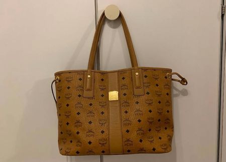 MCM Shopper