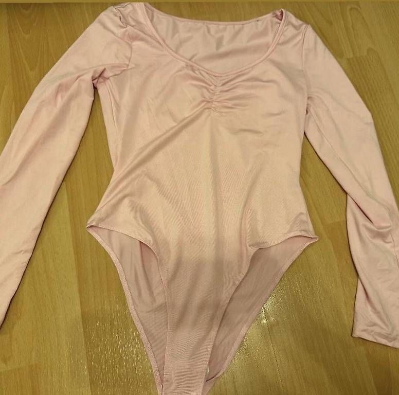 Tops: Body – D'occasion à Marbach SG par Rob_sta