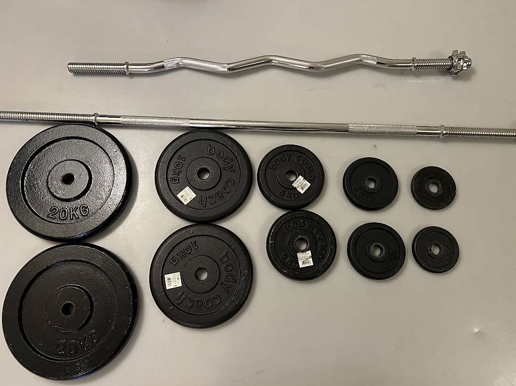 Manubri & Pesi: Langhantelset mit 77.5kg Gewichtsscheiben – Usato da Arlesheim venduto da FS_79