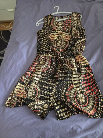 Wunderschöner Boho-Chic Romper / kurzer Jumpsuit – NEU