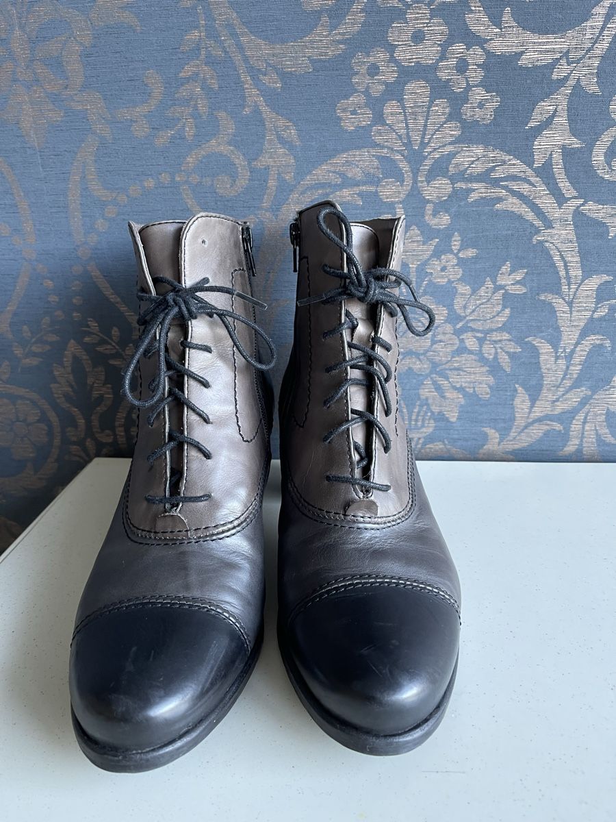 Scarpe da donna: Maripe Stiefeletten Gr.41 – Usato da Stallikon venduto da BaumArt 1