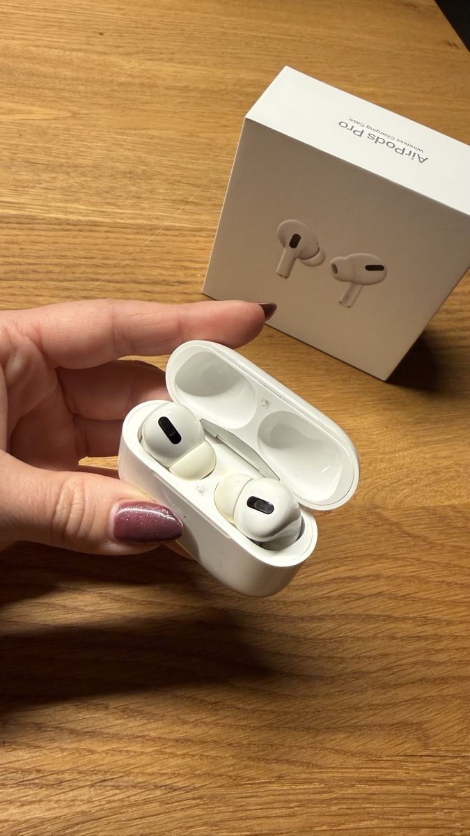 Apple Cuffie: Apple AirPods Pro - Top Zustand! – Usato da Chur venduto da lea_r7wx 1