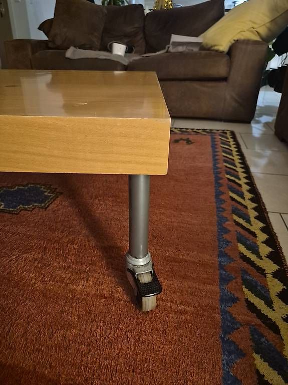 Tavoli: Table basse sur Roulettes – Usato da Versoix venduto da Lc.1 2