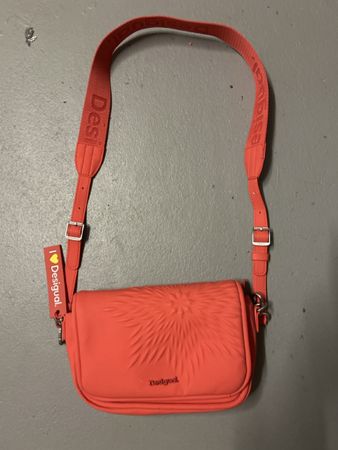 Desigual Tasche, neu, Sommerkollektion, Top Zustand!