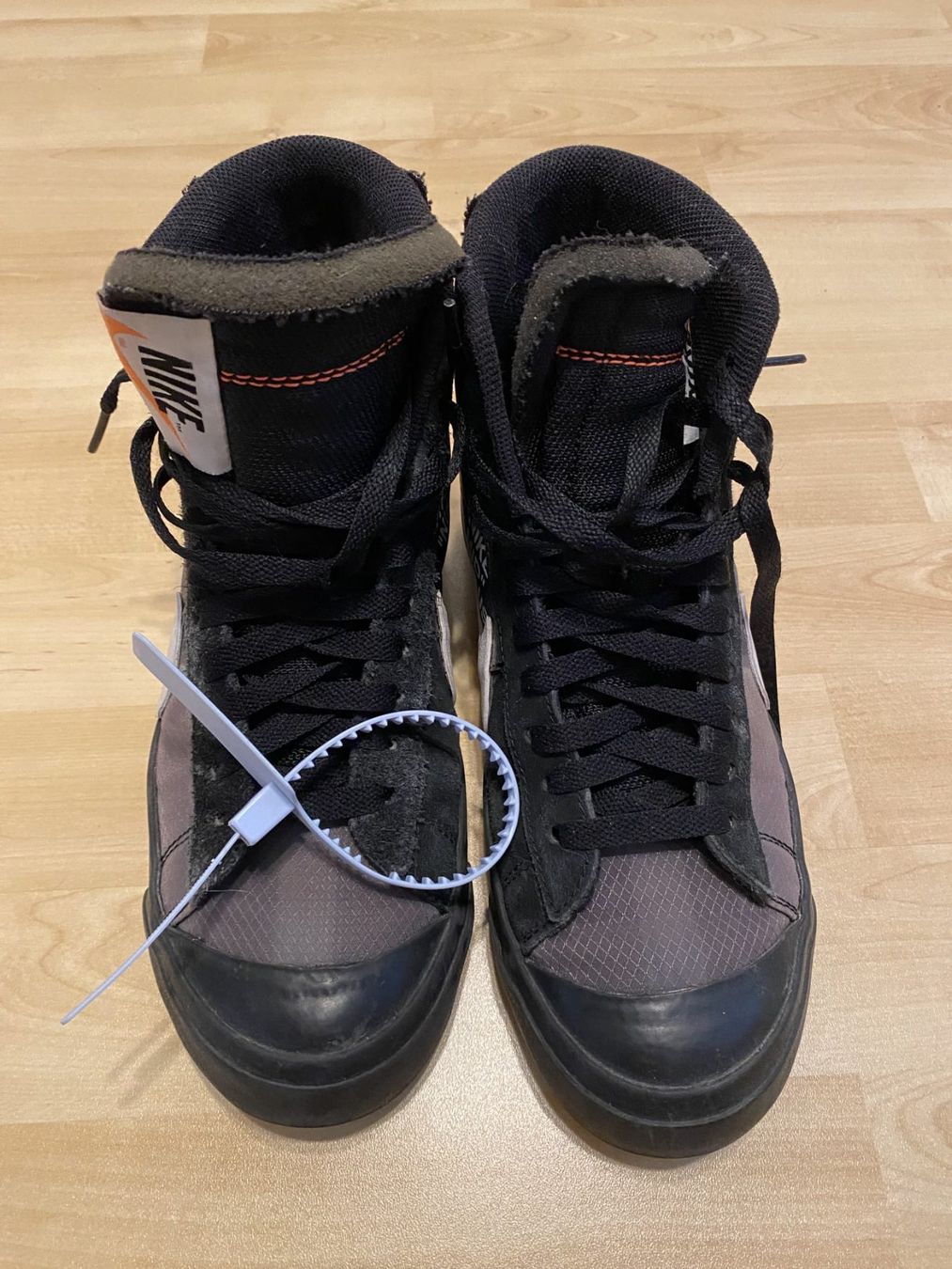 Off-White Scarpe da uomo: Nike Off White - Grim Reaper Blazer – Usato da Oberwil-Lieli venduto da Poliziano