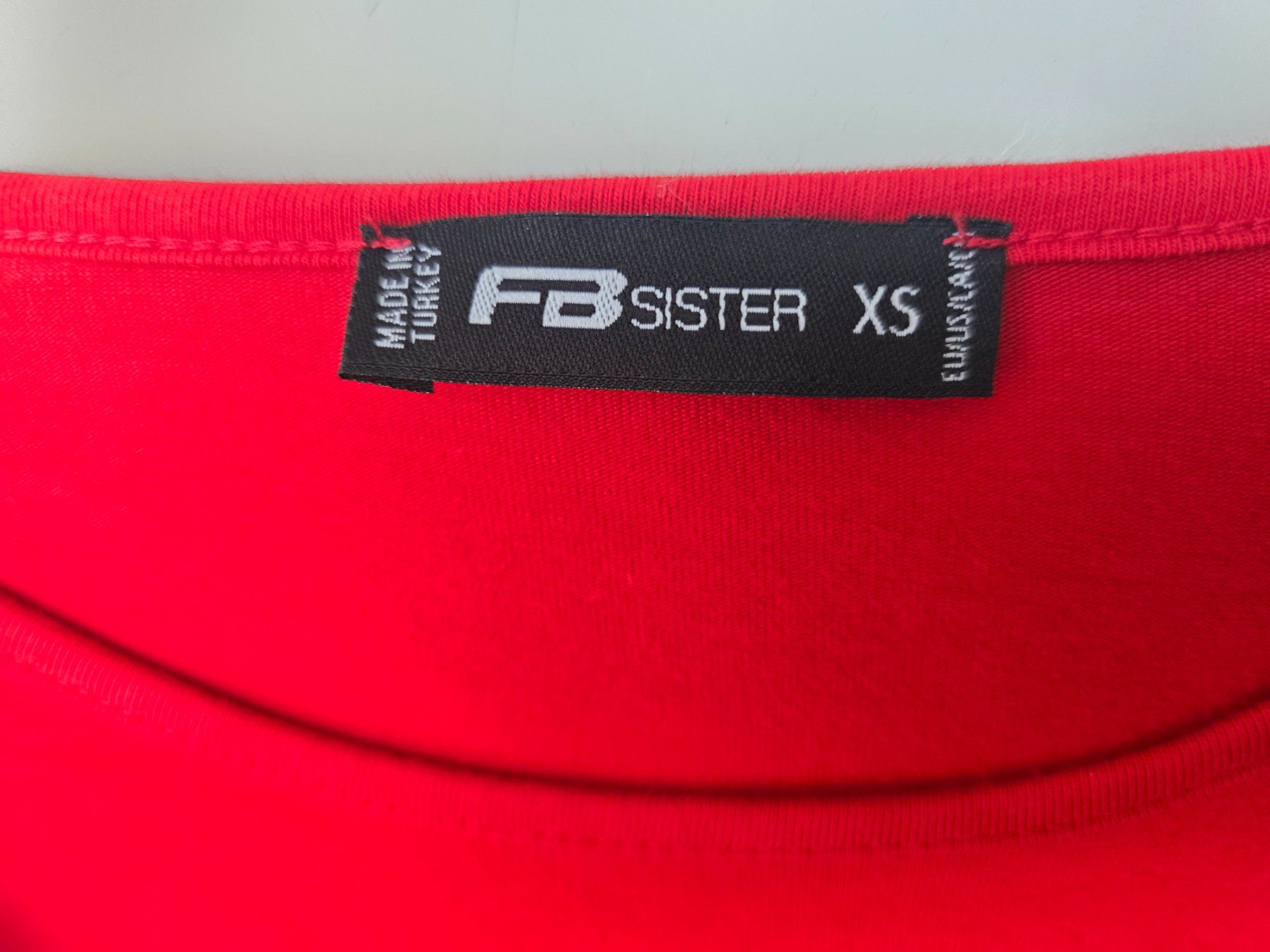 Vestiti: Robe FB Sisters T-XS – Nuovo (secondo la descrizione) da Les Verrières venduto da kitel79 9