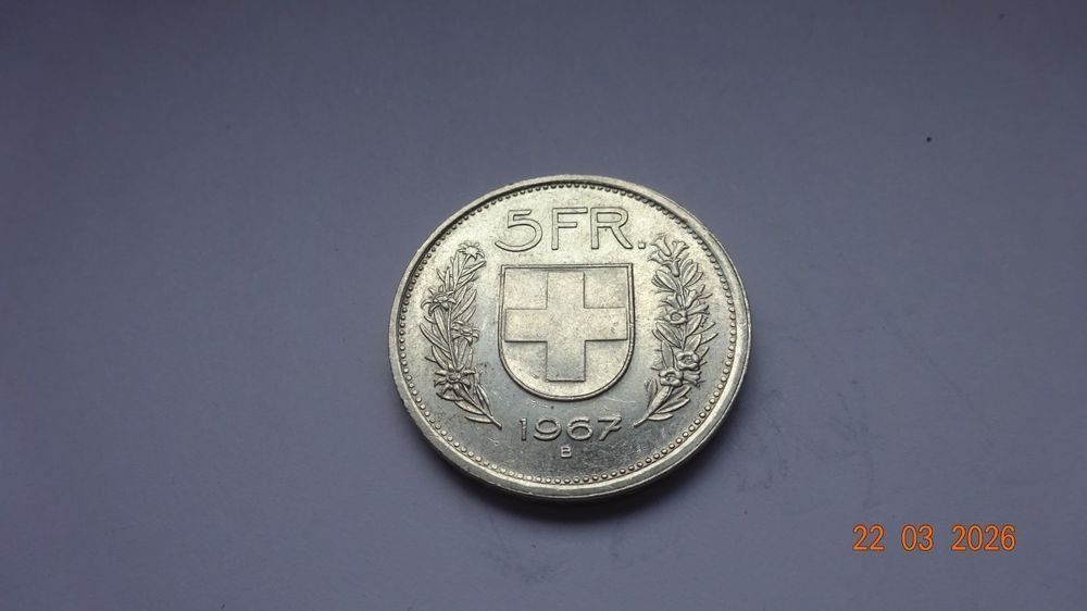 Tutti le monete: 5 Fr 1967 variante 3 étoiles devant le visage – Usato da bassecourt venduto da Oursvert