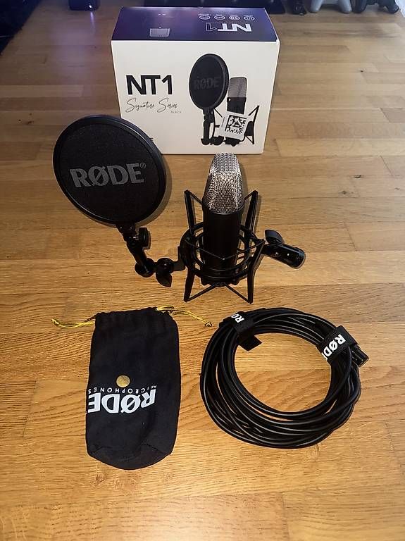 Mikrofone: Rode NT1 Signature (black) – Gebraucht aus Wil SG von bul_nth5