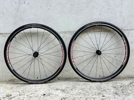 Shimano WH-R500 Laufradsatz 28" LRS 8-11fach TOPZUST. 2607