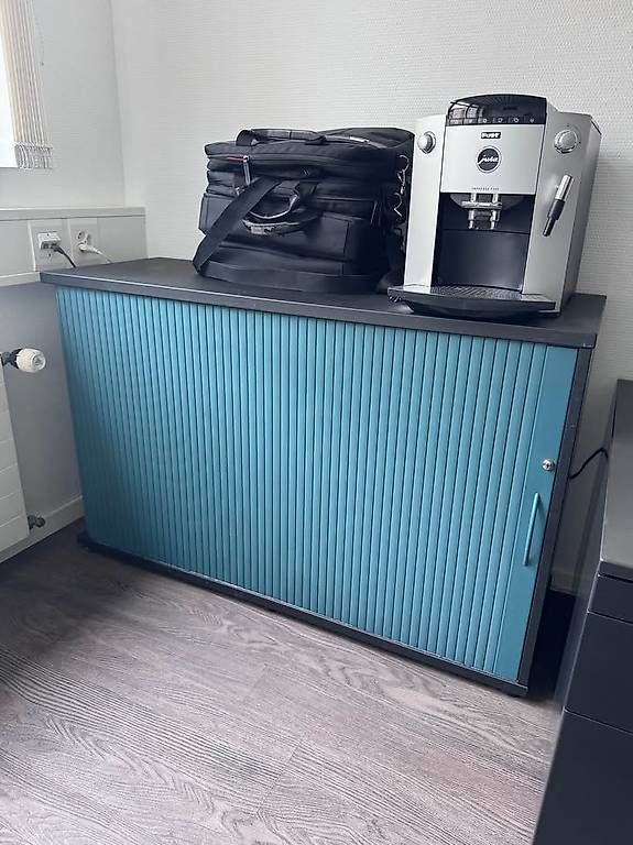 Armadi: Schrank Marke Stilo - Schwarz/Blau – Usato da Niederuzwil venduto da jessykr24