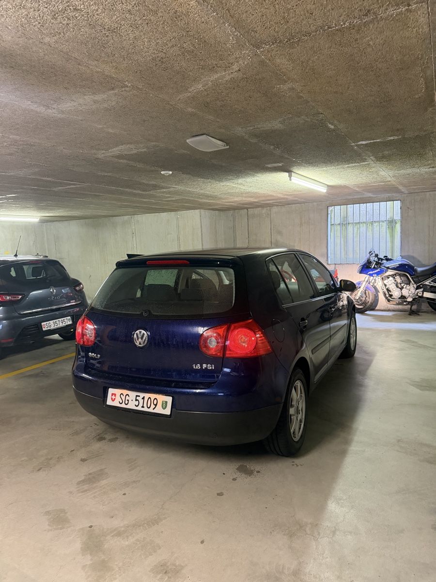 VW Autos: VW Golf 1.6 – D'occasion à Oberuzwil par ArtanG