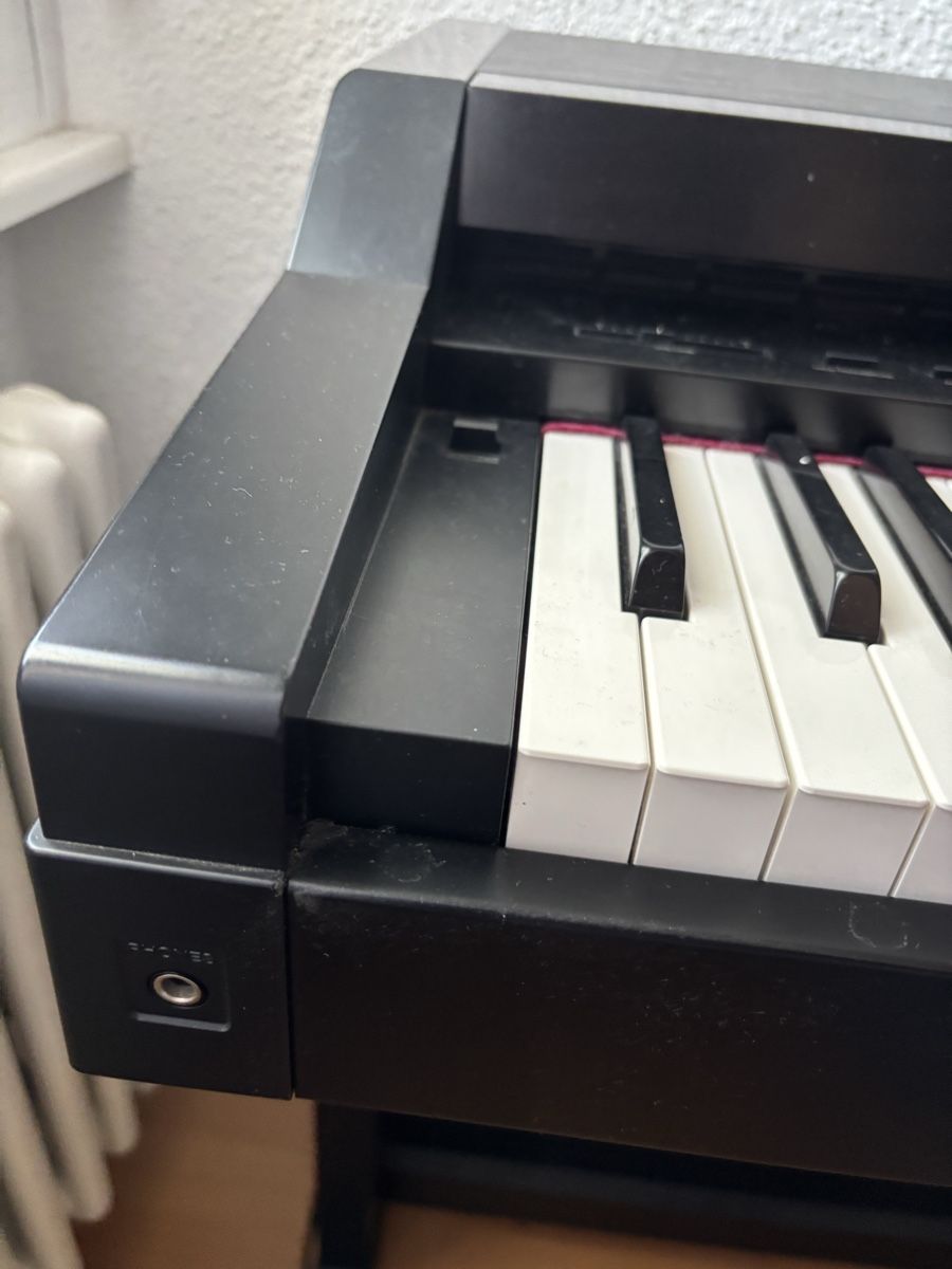 Korg Instruments de musique: Korg Concert 3500 E-Piano – D'occasion à Winterthur par Chiara024 3
