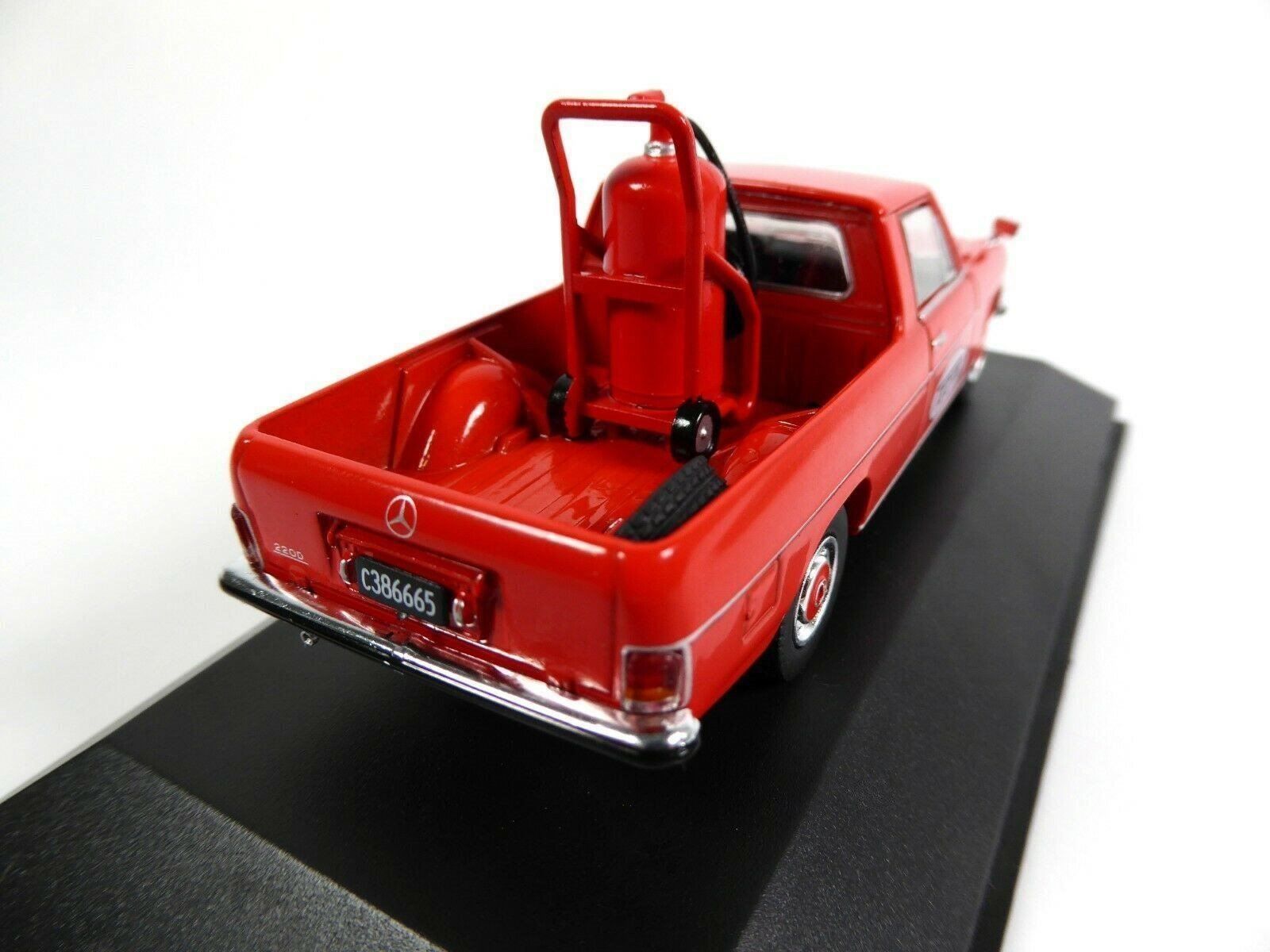 Mercedes-Benz Modellautos: Mercedes-Benz 220D Pick Up 1972 "Tecin rot" Argentinia  1:43 – Neu und originalverpackt aus Gerlafingen von espero88 2